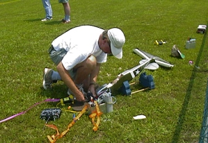 Jack Lewis replaces a servo between rounds - Rocks' photo